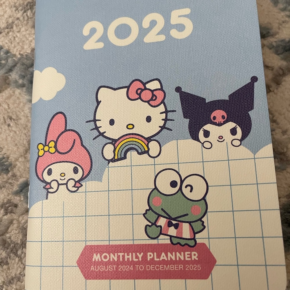 2025 Sanrio Hello Kitty planner smoke  free and pet free home